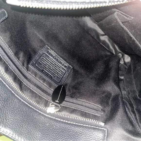 COACH Vintage Black Leather Tote Bag - Picture 3 of 3